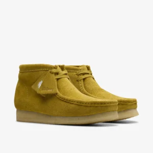 Clarks Men's Wallabee Boot Olive Suede
