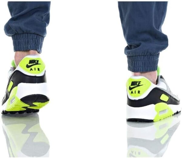 Nike - Air Max 90 - Image 4